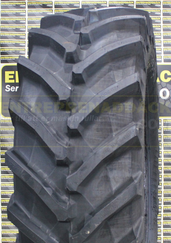 Trelleborg TM 800 650/65R38: Radial Tires for Modern Agricultural Tractors - Wheel and tire package for Farm tractor: picture 1 Trelleborg TM 800 650/65R38: Radial Tires for Modern Agricultural Tractors - Wheel and tire package for Farm tractor: picture 1