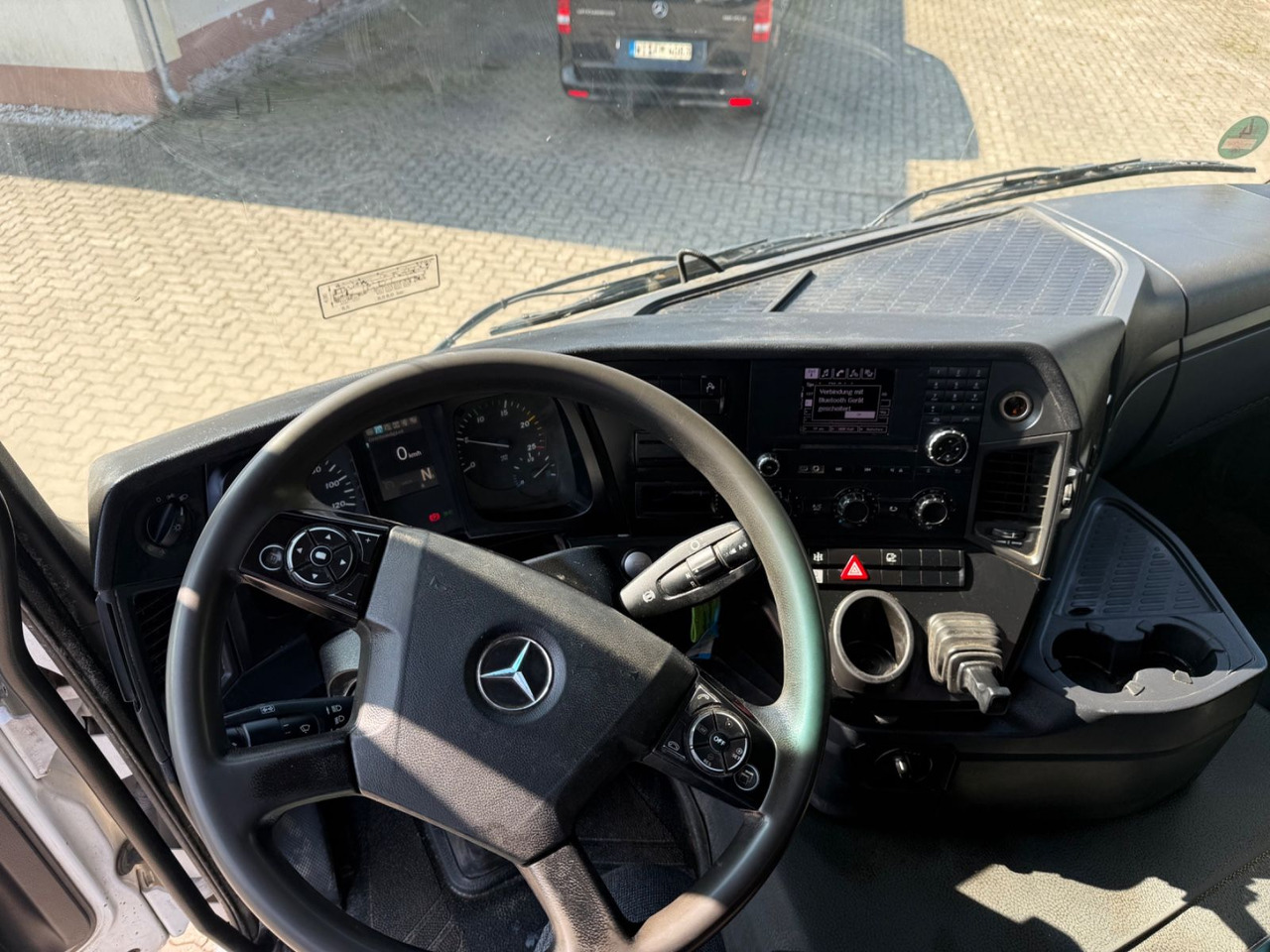 Concrete pump truck Mercedes-Benz 2640 putzmeister 24m /4: picture 8 Concrete pump truck Mercedes-Benz 2640 putzmeister 24m /4: picture 8