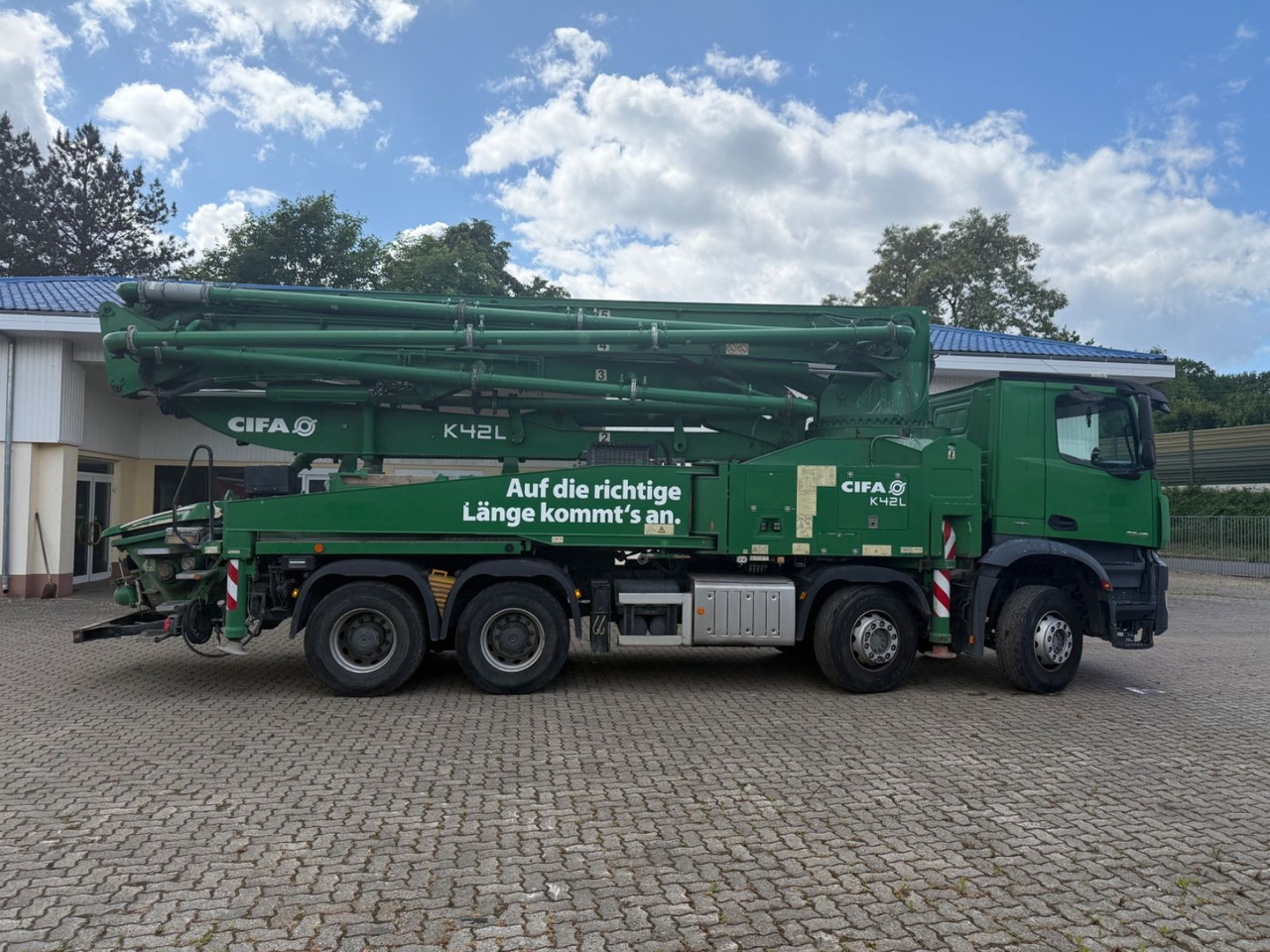 Mercedes-Benz Mercedes 32.40 CIFA K 42 L Betonpumpe - Concrete pump truck: picture 5 Mercedes-Benz Mercedes 32.40 CIFA K 42 L Betonpumpe - Concrete pump truck: picture 5
