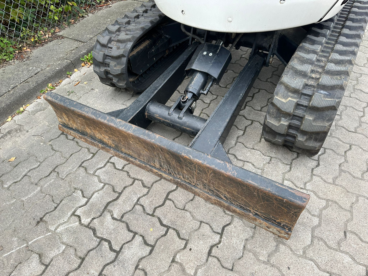 CAT 302.7 DCR Mini excavator, 2 Buckets, TOP !!! on lease CAT 302.7 DCR Mini excavator, 2 Buckets, TOP !!!: picture 8 CAT 302.7 DCR Mini excavator, 2 Buckets, TOP !!! on lease CAT 302.7 DCR Mini excavator, 2 Buckets, TOP !!!: picture 8