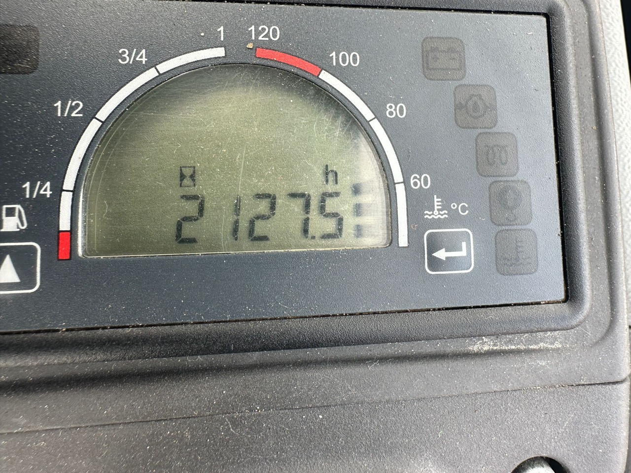 CAT 302.7 DCR Mini excavator, 2 Buckets, TOP !!! on lease CAT 302.7 DCR Mini excavator, 2 Buckets, TOP !!!: picture 12 CAT 302.7 DCR Mini excavator, 2 Buckets, TOP !!! on lease CAT 302.7 DCR Mini excavator, 2 Buckets, TOP !!!: picture 12