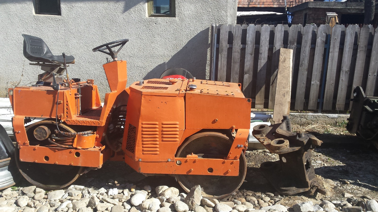 Compactor cylinder Bitteli - Compactor: picture 1 Compactor cylinder Bitteli - Compactor: picture 1
