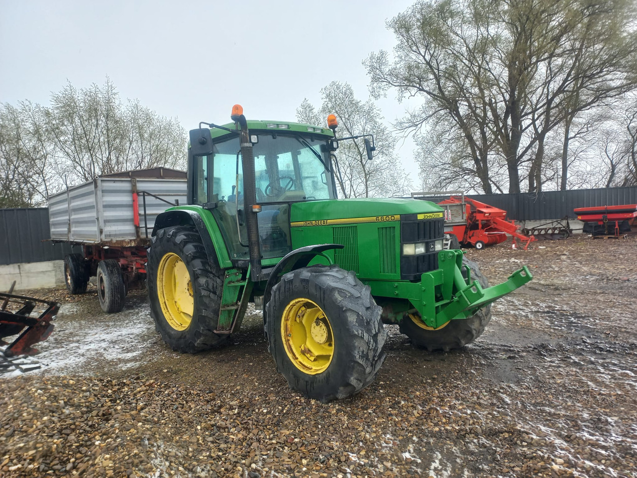 JOHN DEERE 6600 TRACTOR - Farm tractor: picture 3 JOHN DEERE 6600 TRACTOR - Farm tractor: picture 3