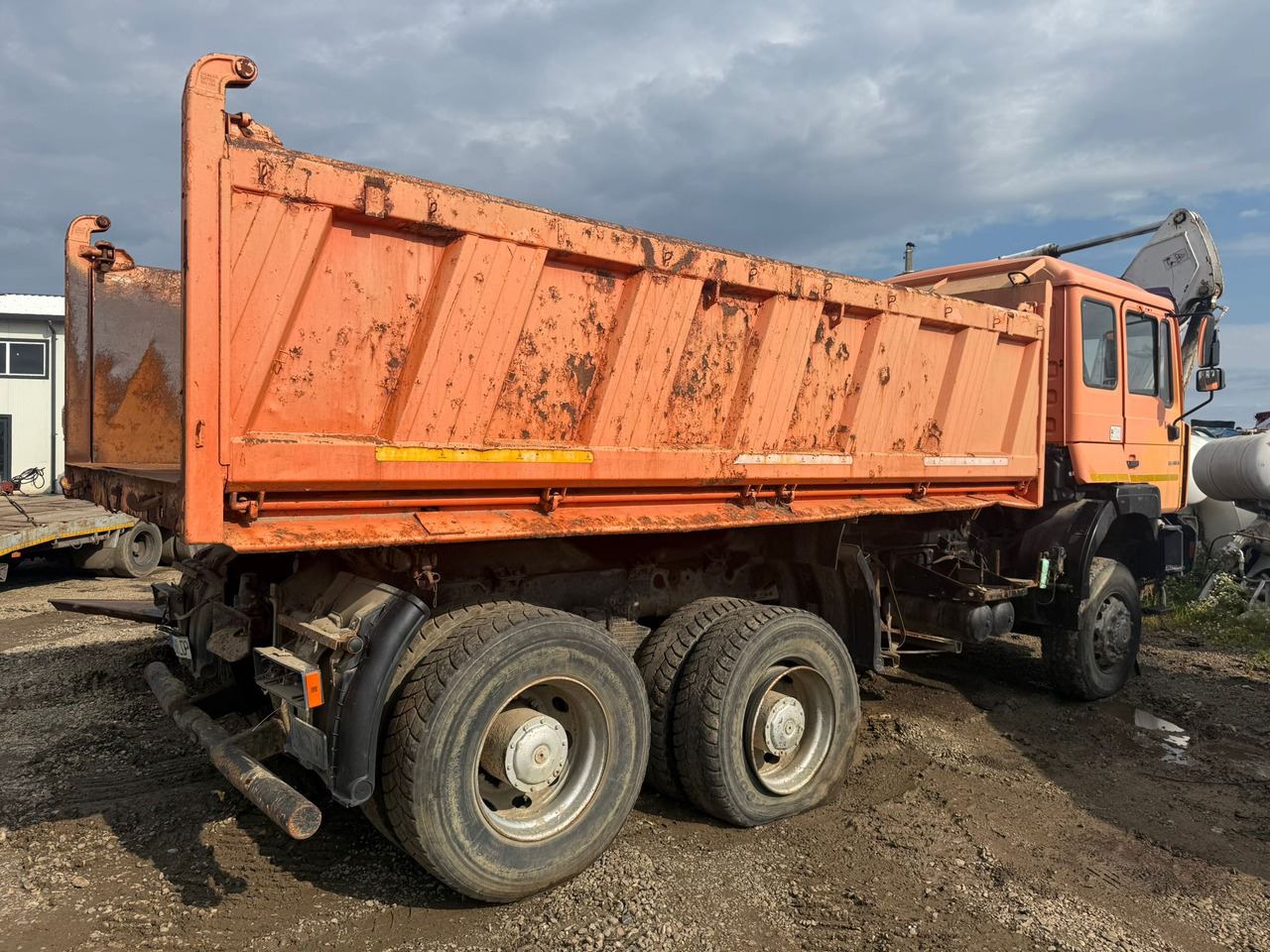 TIPPING BUCKET MEILLER KIPPER - Tipper body: picture 1 TIPPING BUCKET MEILLER KIPPER - Tipper body: picture 1