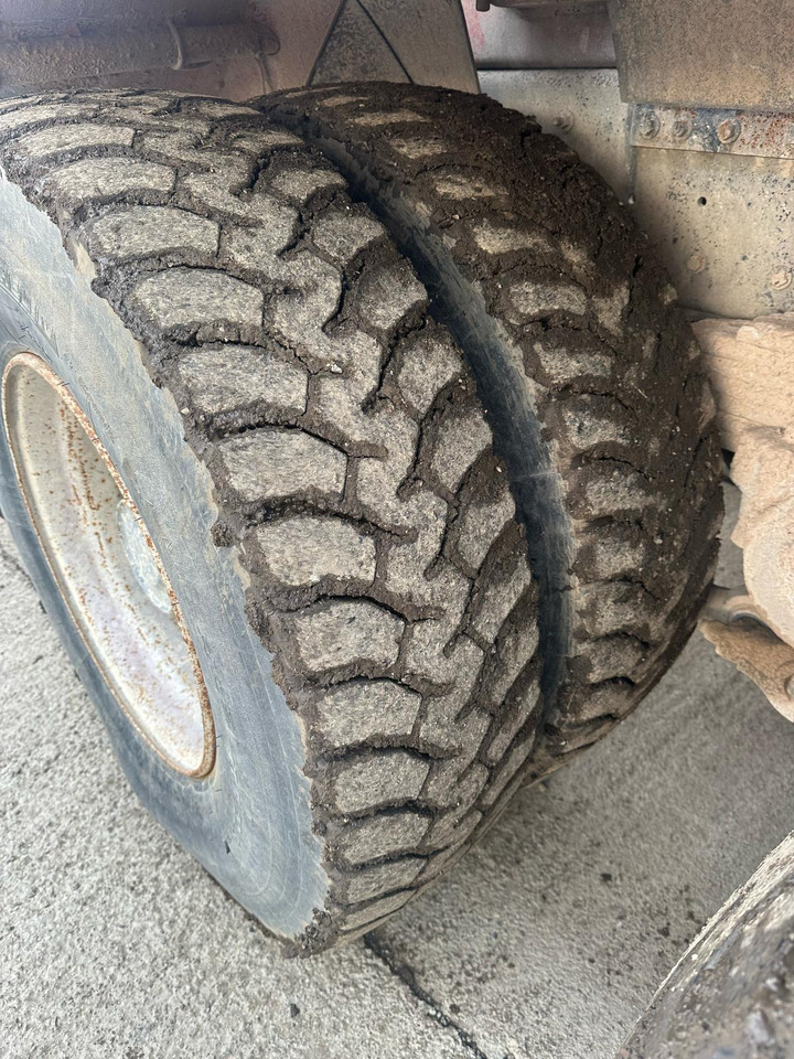 MERCEDES-BENZ ANTOS Tractor head - Tractor unit: picture 3 MERCEDES-BENZ ANTOS Tractor head - Tractor unit: picture 3