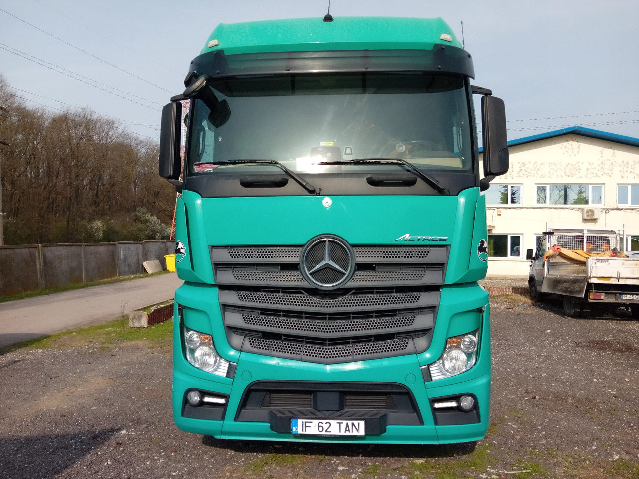 Mercedes-Benz Actros 18.45 - Tractor unit: picture 3 Mercedes-Benz Actros 18.45 - Tractor unit: picture 3