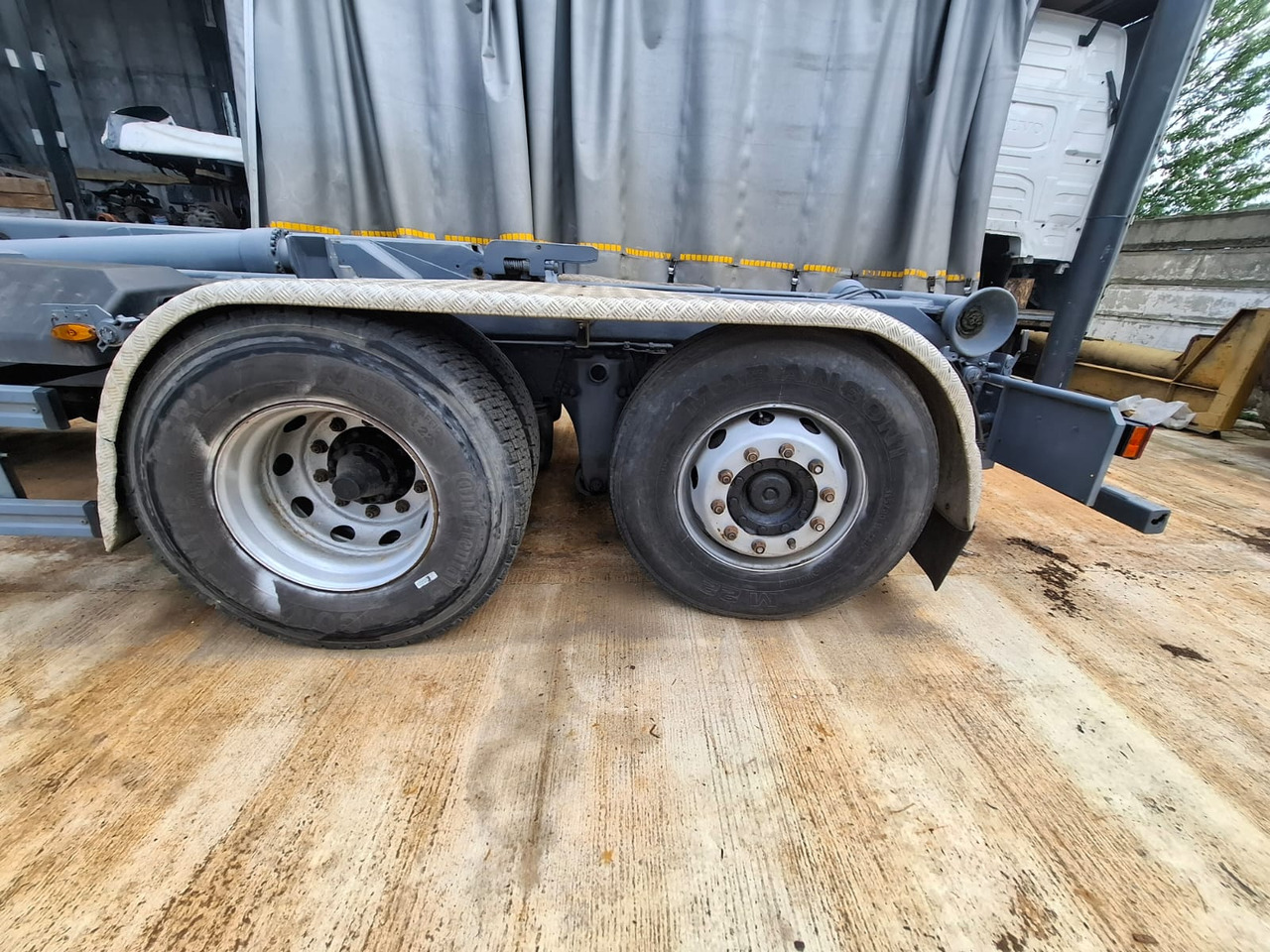 Tractor unit Scania B 6X2: picture 6 Tractor unit Scania B 6X2: picture 6