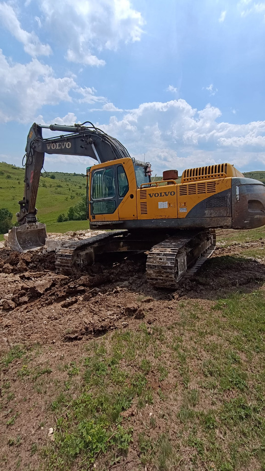 Crawler excavator VOLVO EC 360 EXCAVATOR: picture 11