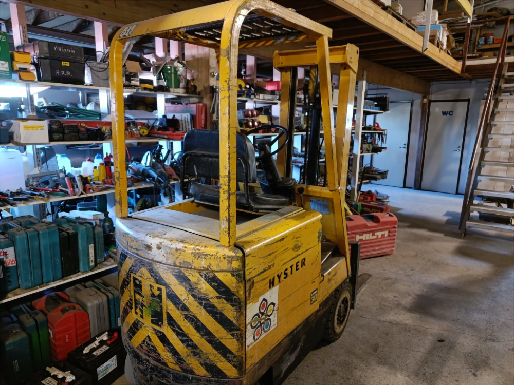 Hyster Electric 30 sähkötrukki - Electric forklift: picture 3 Hyster Electric 30 sähkötrukki - Electric forklift: picture 3