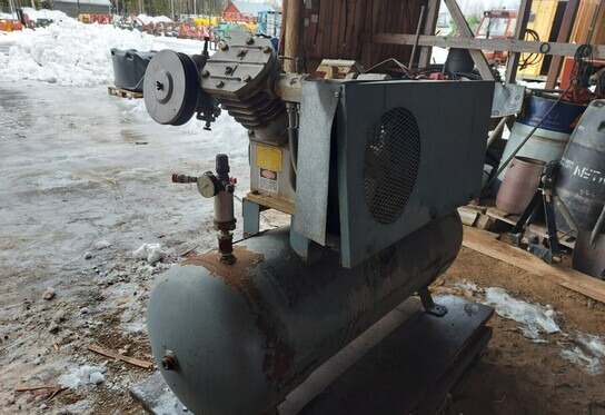 Ingersoll-Rand Kompressori 253 E5 - Air compressor: picture 5 Ingersoll-Rand Kompressori 253 E5 - Air compressor: picture 5