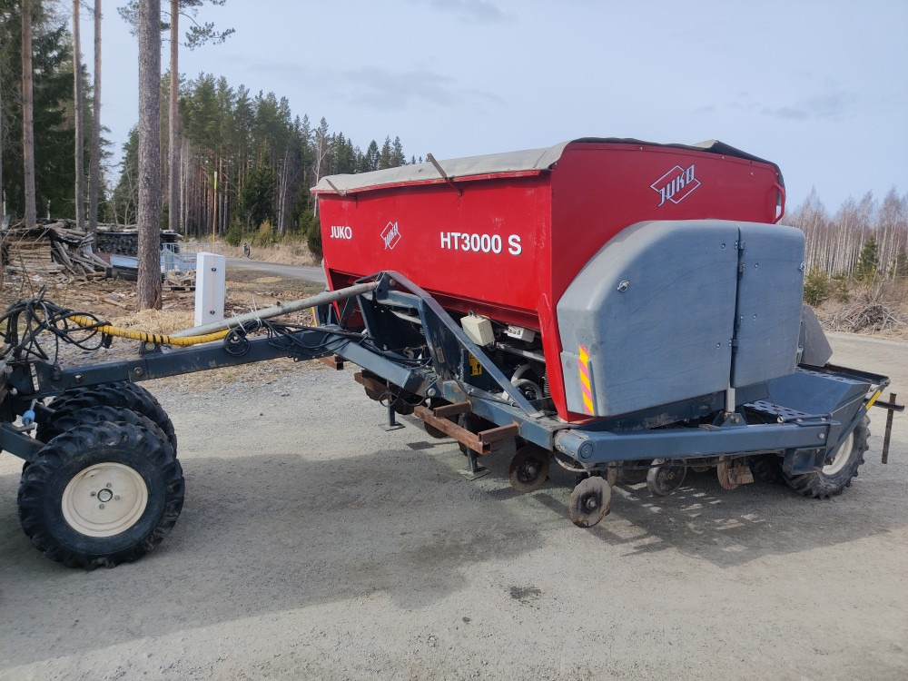 Juko HT3000S täyskiekkokone - Combine seed drill: picture 1 Juko HT3000S täyskiekkokone - Combine seed drill: picture 1