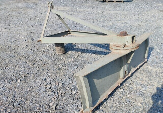Perälevy 160cm - ympäripyörivä - Blade for Agricultural machinery: picture 4 Perälevy 160cm - ympäripyörivä - Blade for Agricultural machinery: picture 4