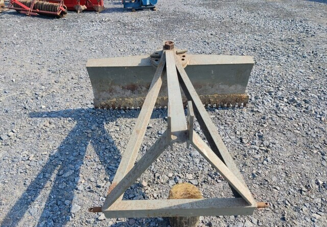 Perälevy 160cm - ympäripyörivä - Blade for Agricultural machinery: picture 3 Perälevy 160cm - ympäripyörivä - Blade for Agricultural machinery: picture 3