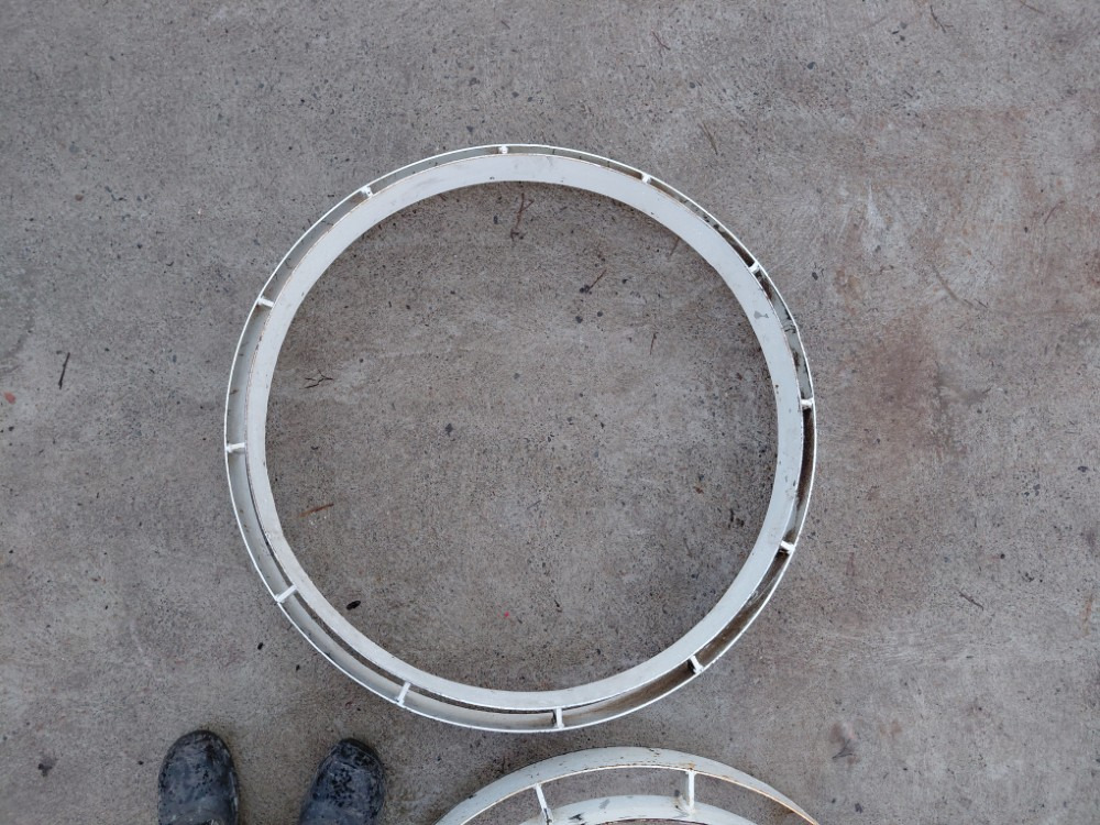 Supistajavälivanteet 34/38 tuumaa - traktoriin - Rim: picture 5 Supistajavälivanteet 34/38 tuumaa - traktoriin - Rim: picture 5