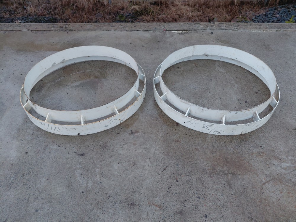 Supistajavälivanteet 34/38 tuumaa - traktoriin - Rim: picture 2 Supistajavälivanteet 34/38 tuumaa - traktoriin - Rim: picture 2