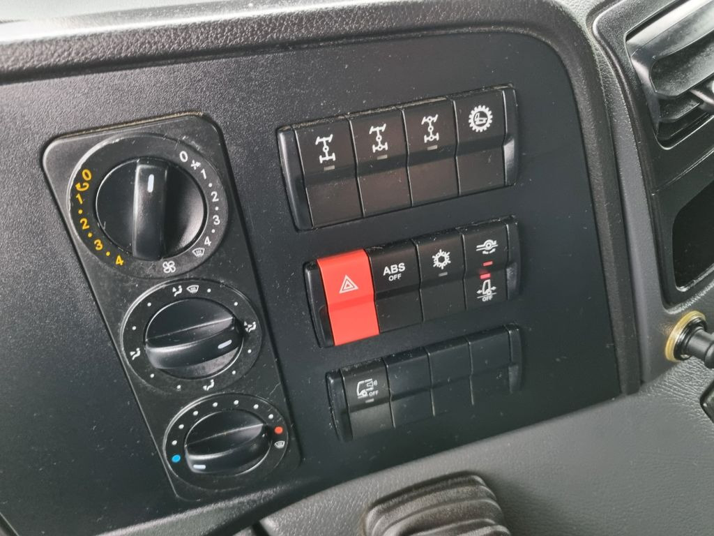 Mercedes-Benz MERCEDES ATEGO 1323 4x4 chassis - Cab chassis truck: picture 5 Mercedes-Benz MERCEDES ATEGO 1323 4x4 chassis - Cab chassis truck: picture 5