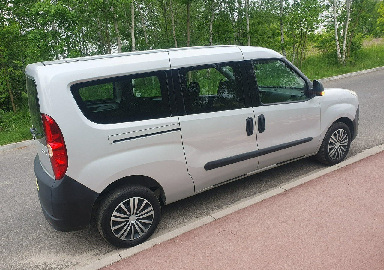 Opel Combo III wersja długa *long* - Car: picture 5 Opel Combo III wersja długa *long* - Car: picture 5