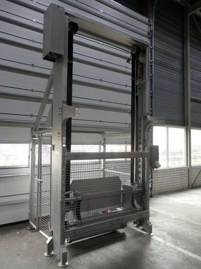 Lachnit lifter for palletboxes 322 L - Food processing equipment: picture 5 Lachnit lifter for palletboxes 322 L - Food processing equipment: picture 5