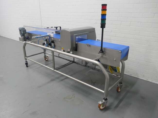 Mettler Toledo metal detector Profile - Food processing equipment: picture 4 Mettler Toledo metal detector Profile - Food processing equipment: picture 4