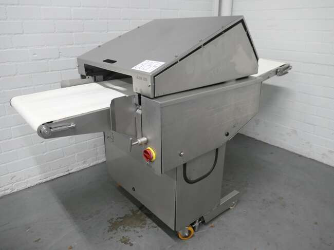 Townsend derinding machine 9000 - Food processing equipment: picture 1 Townsend derinding machine 9000 - Food processing equipment: picture 1
