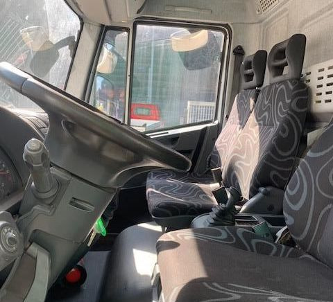 Iveco Eurocargo 75e16Eurocargo 75e16 - Box truck: picture 4 Iveco Eurocargo 75e16Eurocargo 75e16 - Box truck: picture 4