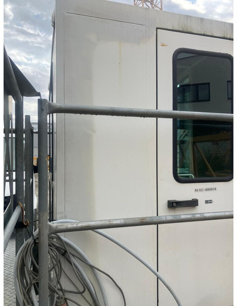 Liebherr 85EC-B 2012yom - Tower crane: picture 2 Liebherr 85EC-B 2012yom - Tower crane: picture 2