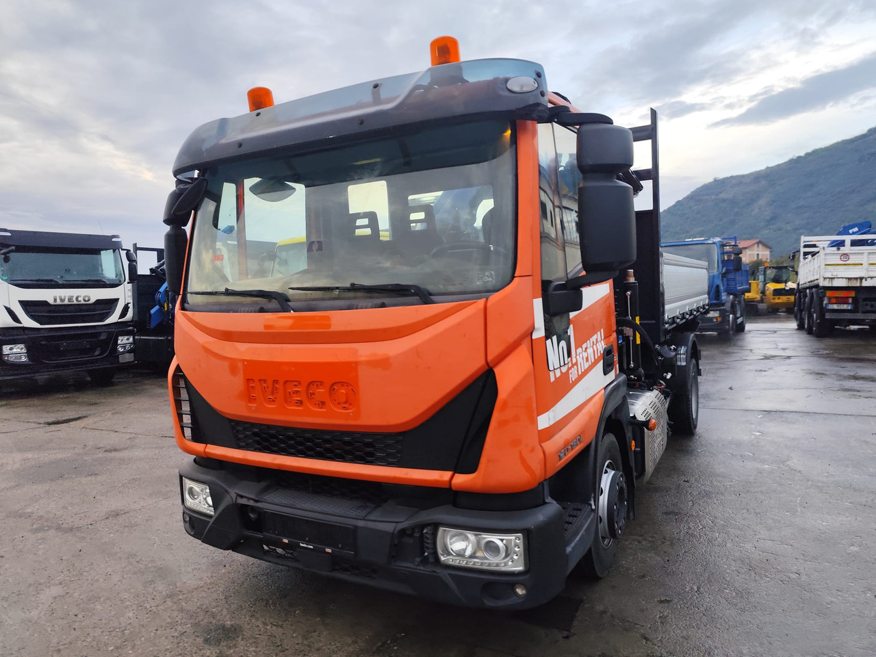 Crane truck, Tipper IVECO EUROCARGO 120-90L: picture 34 Crane truck, Tipper IVECO EUROCARGO 120-90L: picture 34