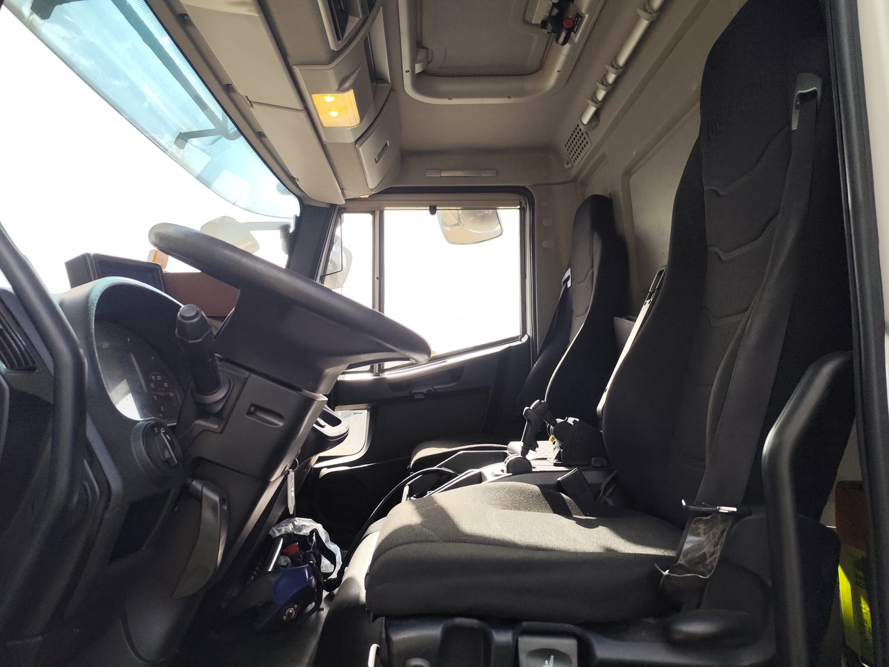 Crane truck IVECO EUROCARGO 140-250: picture 36 Crane truck IVECO EUROCARGO 140-250: picture 36