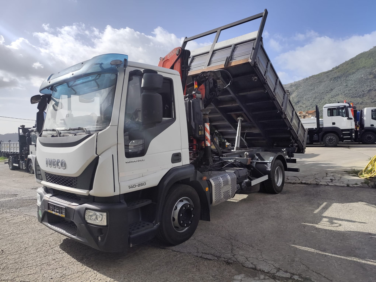 Crane truck IVECO EUROCARGO 140-250: picture 28 Crane truck IVECO EUROCARGO 140-250: picture 28