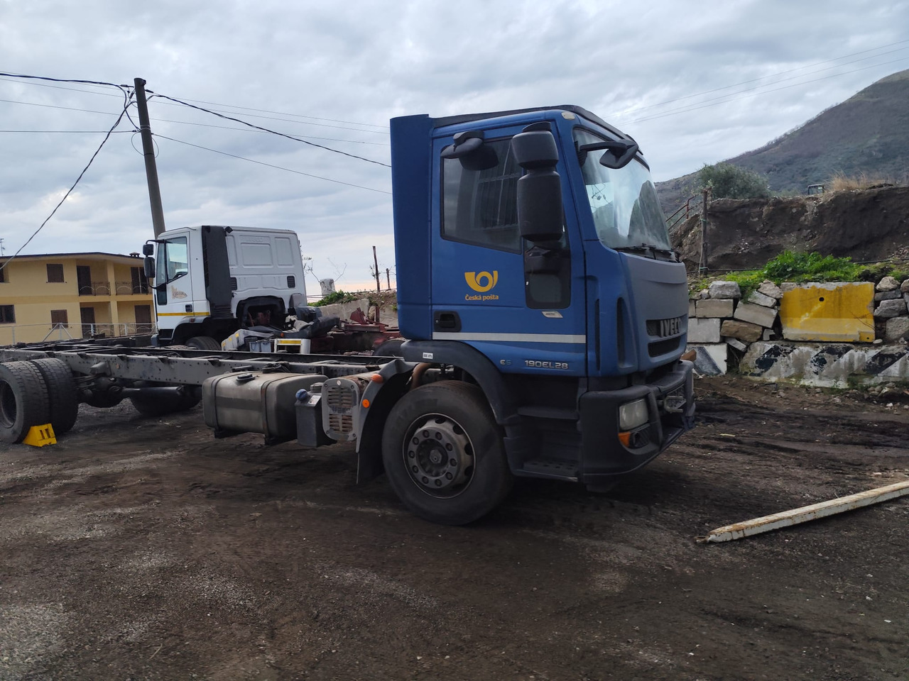 Cab chassis truck IVECO EUROCARGO 190EL28: picture 16