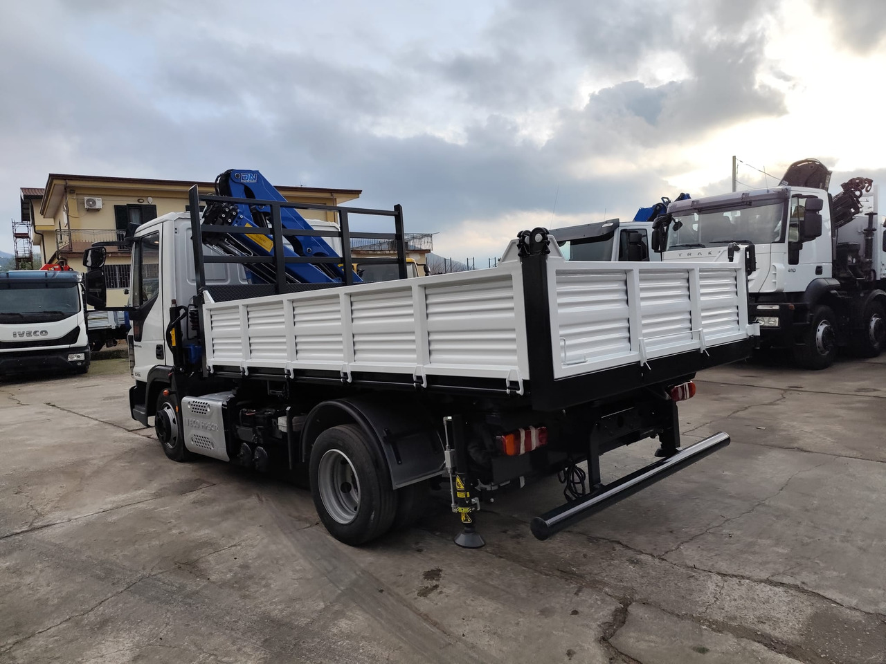 IVECO EUROCARGO 75-160 on lease IVECO EUROCARGO 75-160: picture 22 IVECO EUROCARGO 75-160 on lease IVECO EUROCARGO 75-160: picture 22