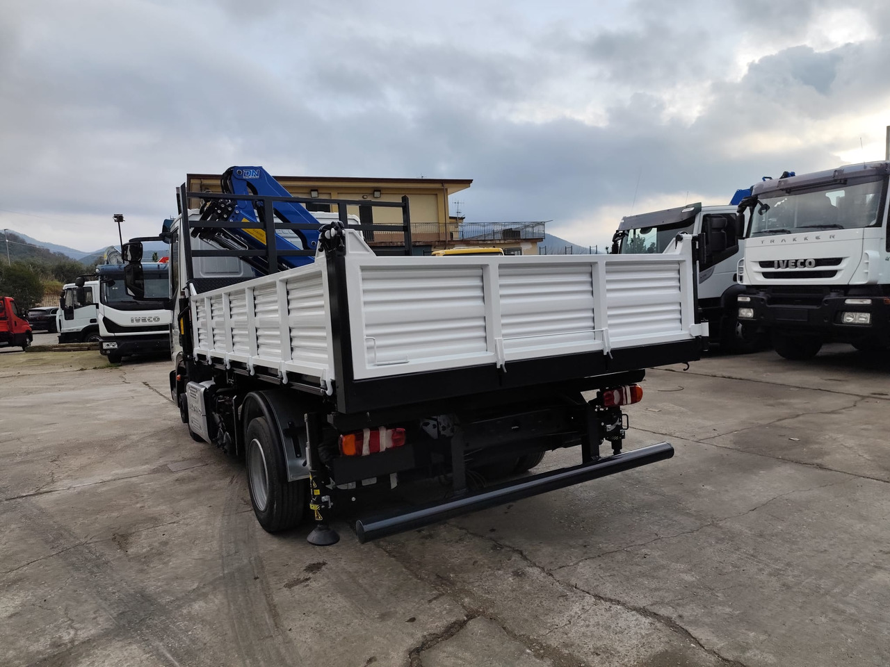 IVECO EUROCARGO 75-160 on lease IVECO EUROCARGO 75-160: picture 21 IVECO EUROCARGO 75-160 on lease IVECO EUROCARGO 75-160: picture 21