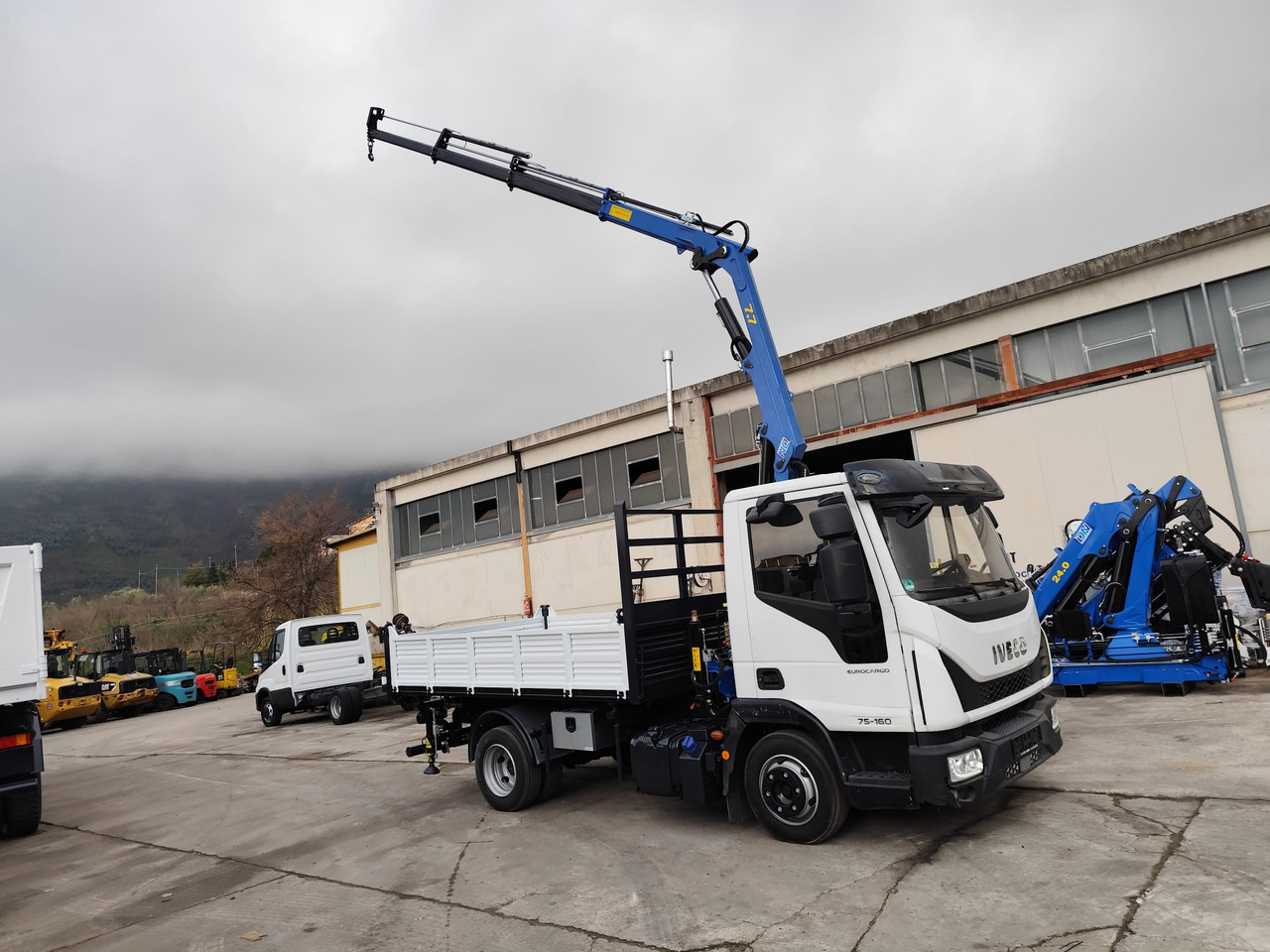 IVECO EUROCARGO 75-160 on lease IVECO EUROCARGO 75-160: picture 44 IVECO EUROCARGO 75-160 on lease IVECO EUROCARGO 75-160: picture 44