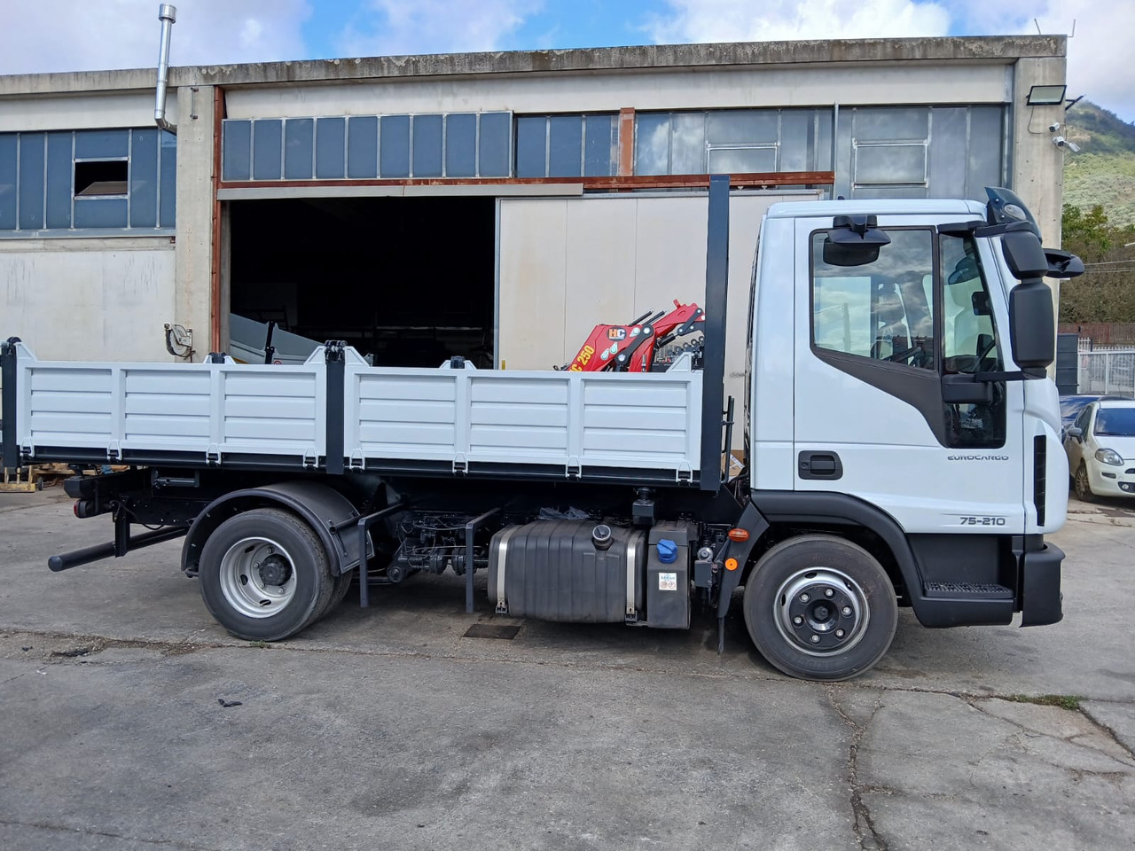 IVECO EUROCARGO 75-210 on lease IVECO EUROCARGO 75-210: picture 19 IVECO EUROCARGO 75-210 on lease IVECO EUROCARGO 75-210: picture 19
