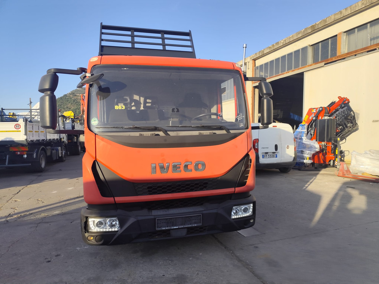 Crane truck, Tipper IVECO EUROCARGO 80-190: picture 41