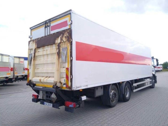IVECO STRALIS AD 260S31 XP - Box truck: picture 5 IVECO STRALIS AD 260S31 XP - Box truck: picture 5