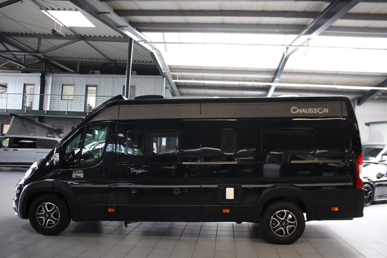 Chausson V 690/10 AT-9 Premium Road Hubbett Rampe Solar - Camper van: picture 3 Chausson V 690/10 AT-9 Premium Road Hubbett Rampe Solar - Camper van: picture 3