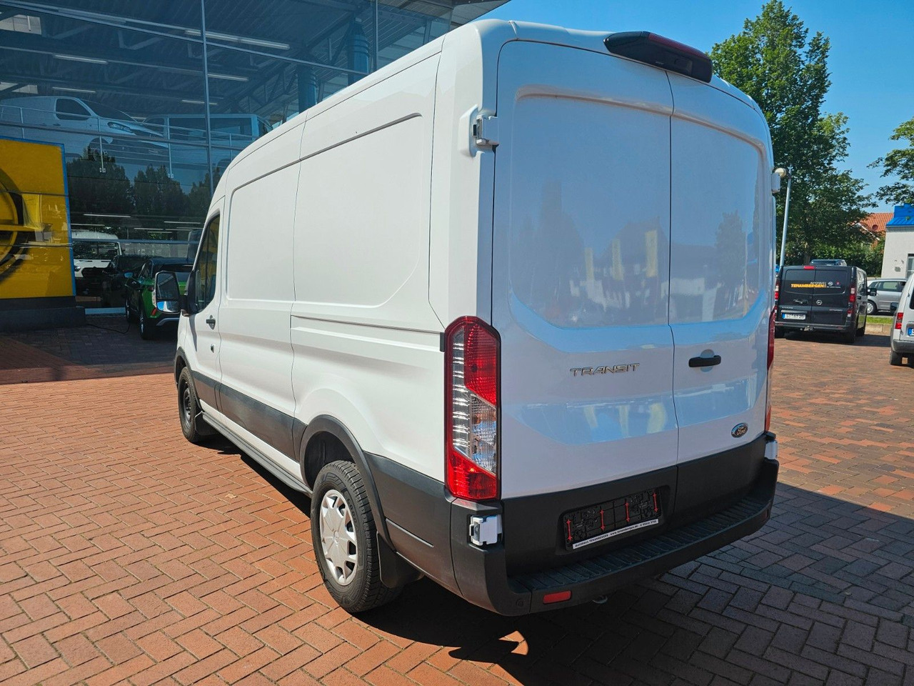 Ford Transit Kasten 350 L2H2 Trend Rückfahrkamera PDC - Panel van: picture 3 Ford Transit Kasten 350 L2H2 Trend Rückfahrkamera PDC - Panel van: picture 3