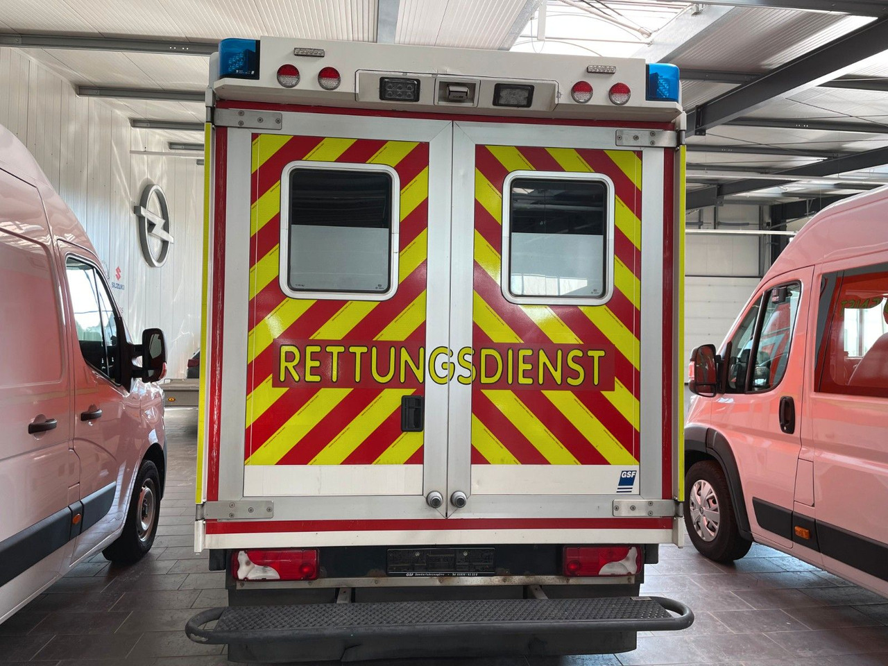 Mercedes-Benz Sprinter ll 519 CDI - Ambulance: picture 3 Mercedes-Benz Sprinter ll 519 CDI - Ambulance: picture 3