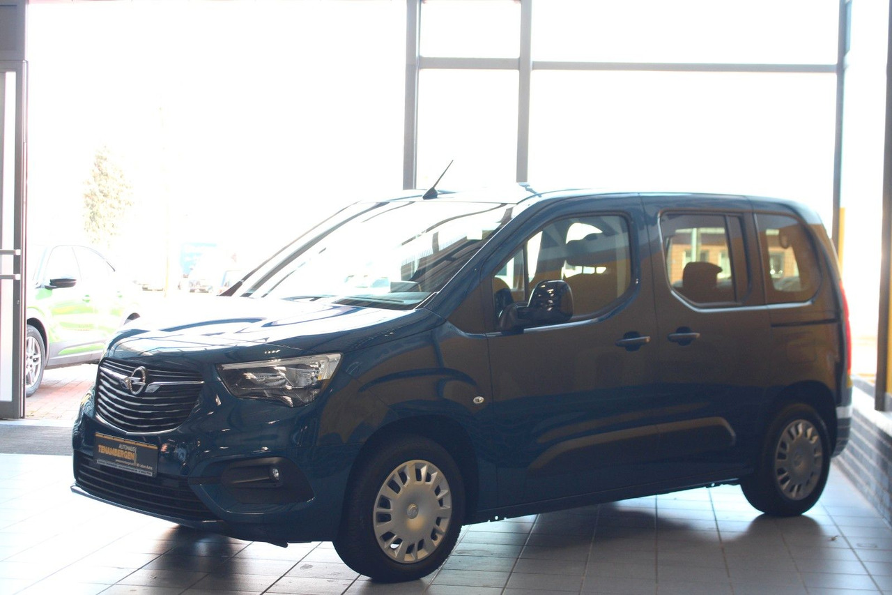 Opel Combo Life E Elegance 1.2 Aut. Navi 180°Kamera - Passenger van: picture 4 Opel Combo Life E Elegance 1.2 Aut. Navi 180°Kamera - Passenger van: picture 4