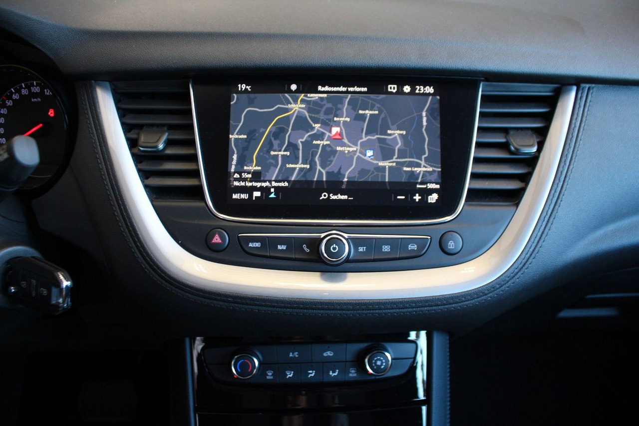 SUV Opel Grandland Edition 1.2 Automatik Navi PDC v+h LED: picture 13