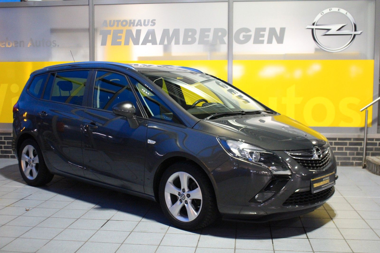Opel Zafira C Tourer Style PDC Sitz u.Lenkradheizung - Passenger van: picture 1 Opel Zafira C Tourer Style PDC Sitz u.Lenkradheizung - Passenger van: picture 1