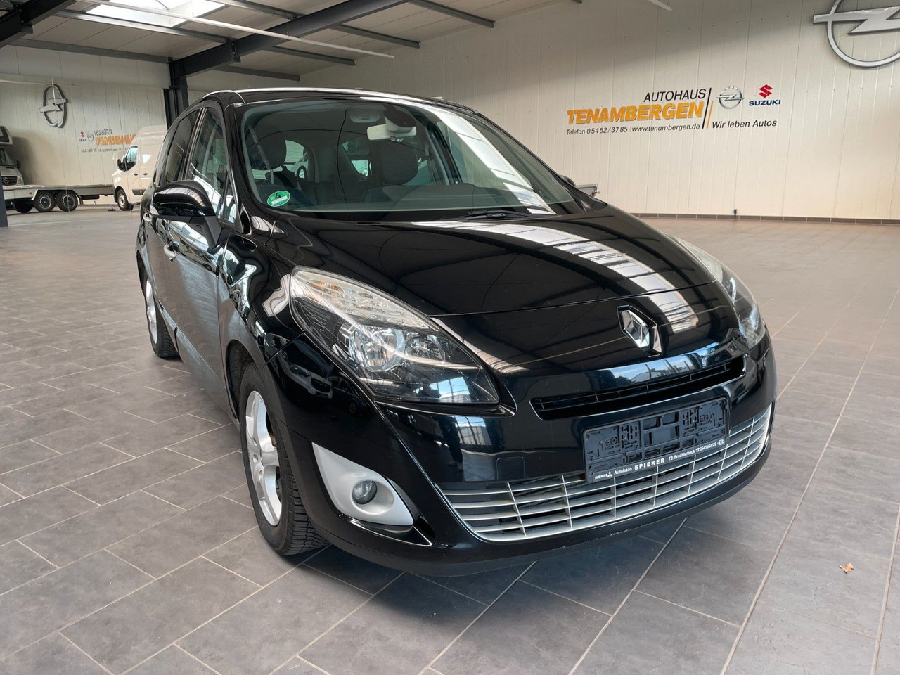 Renault Scenic III Grand BOSE Edition AHK - Passenger van: picture 1 Renault Scenic III Grand BOSE Edition AHK - Passenger van: picture 1
