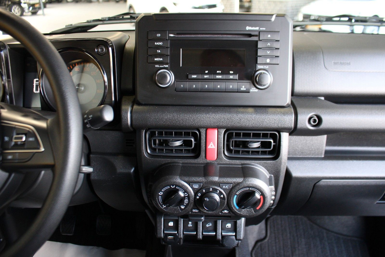 SUV Suzuki Jimny zuschaltbarer Allradantrieb Allgrip: picture 10