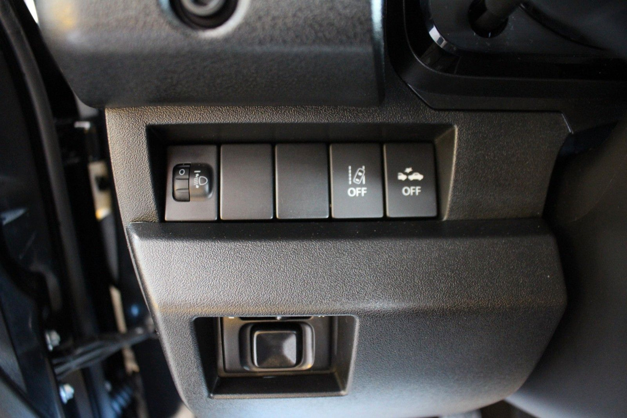SUV Suzuki Jimny zuschaltbarer Allradantrieb Allgrip: picture 16