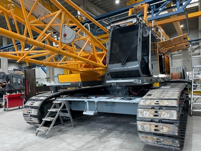 PVE EC90 - Crawler crane: picture 3 PVE EC90 - Crawler crane: picture 3
