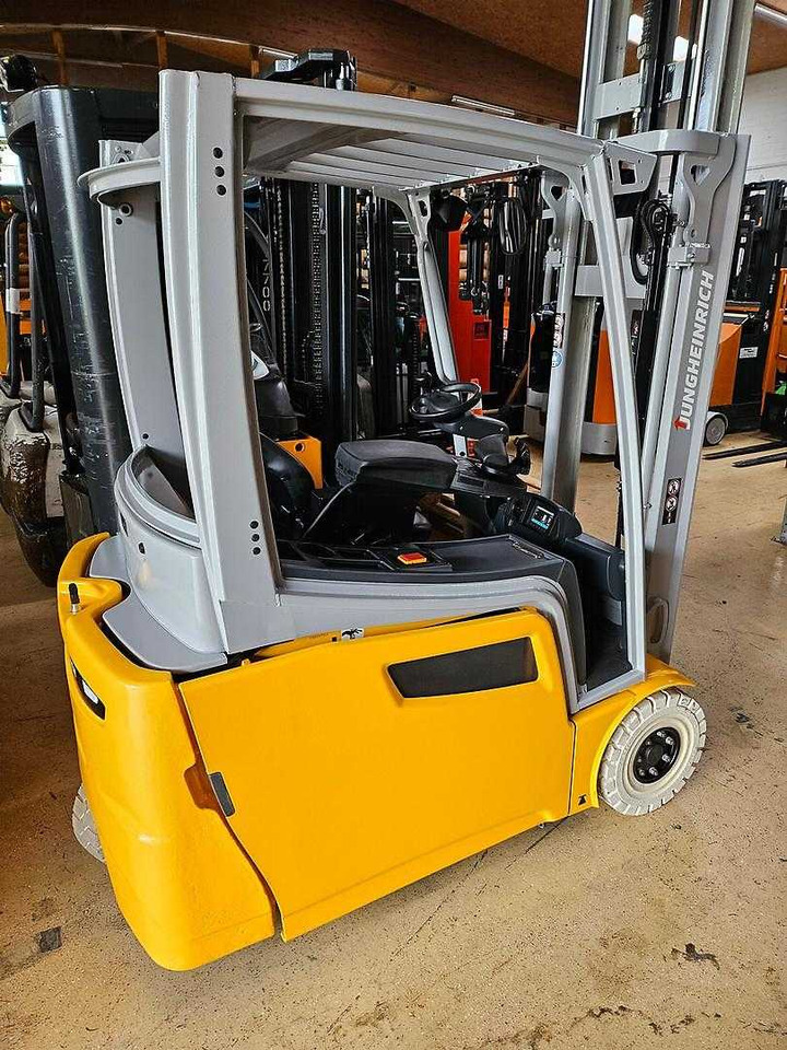 Jungheinrich EFG 216 - Electric forklift: picture 3 Jungheinrich EFG 216 - Electric forklift: picture 3