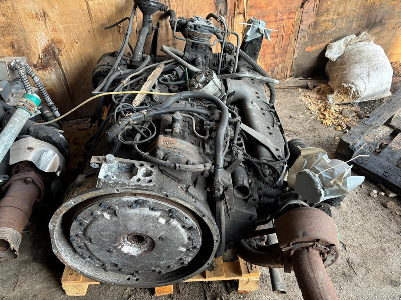 Mercedes-Benz O405 - Engine: picture 3 Mercedes-Benz O405 - Engine: picture 3