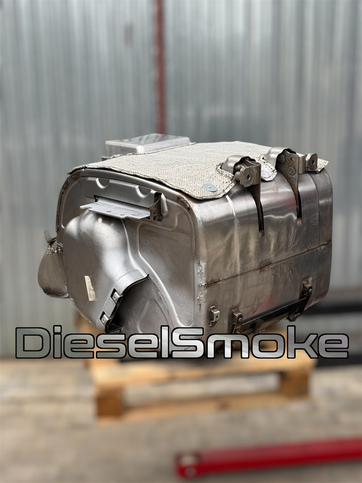 DAF XF 106 2017+ Lowdeck mega catalyst SCR DOC DAF XF 106 - Catalytic converter: picture 4 DAF XF 106 2017+ Lowdeck mega catalyst SCR DOC DAF XF 106 - Catalytic converter: picture 4