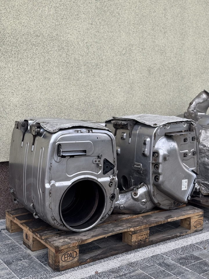 DAF XF 106 XG CF Efficient catalytic converters - Exhaust system for Truck: picture 5 DAF XF 106 XG CF Efficient catalytic converters - Exhaust system for Truck: picture 5